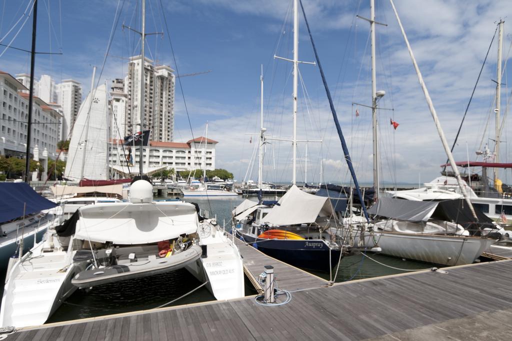 Profolio @ Straits Quay Aparthotel Tanjung Tokong Kültér fotó