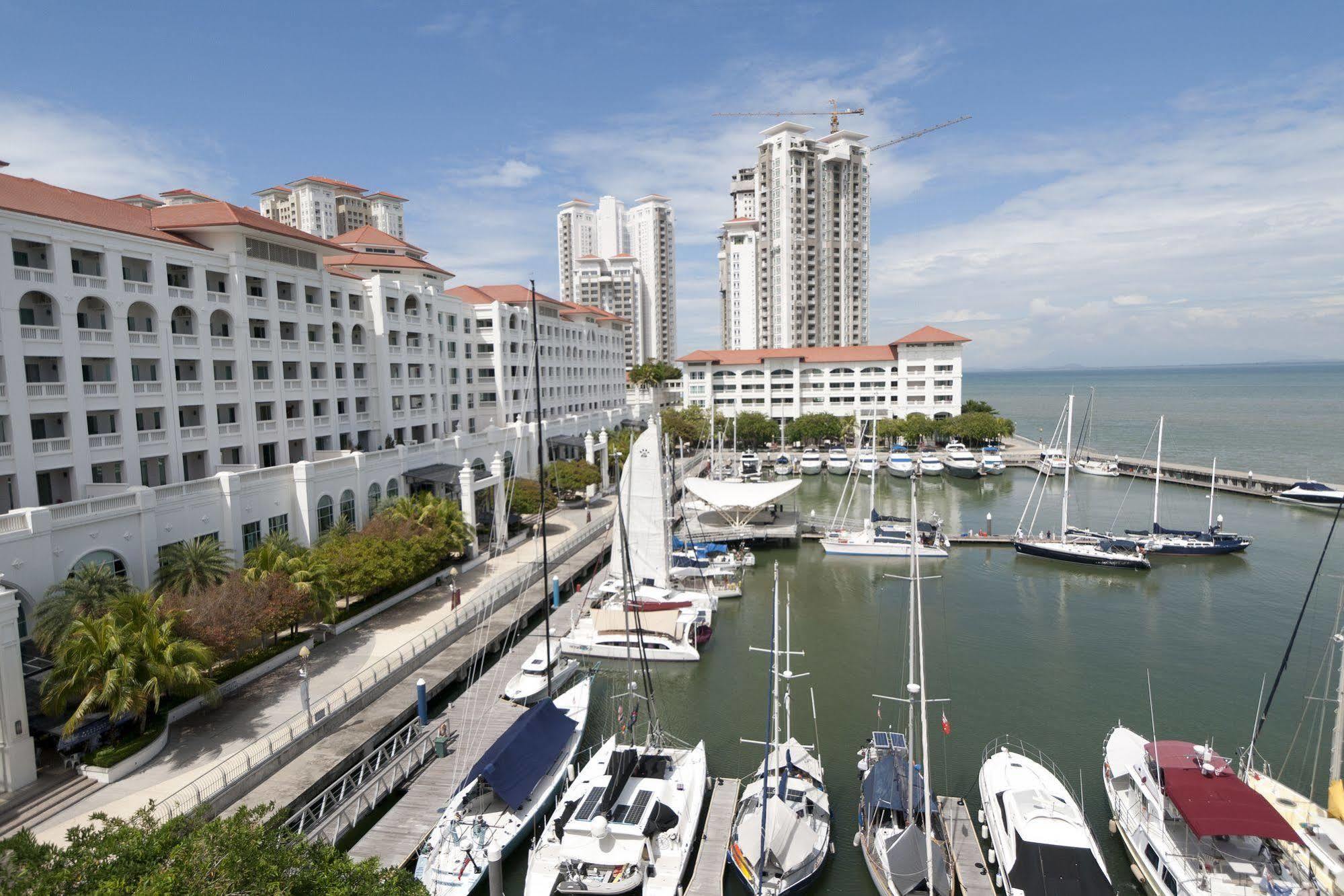 Profolio @ Straits Quay Aparthotel Tanjung Tokong Kültér fotó